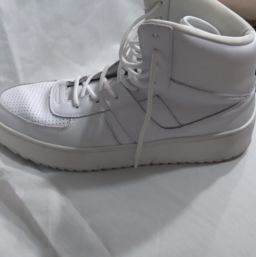 Mens STEVE MADDEN Craze White SNEAKERS ..size 12